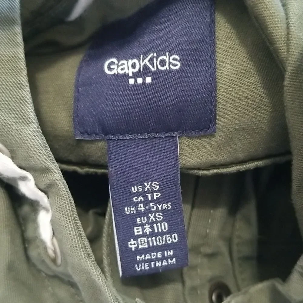 Gap kids Green Jacket Sz Xsmall